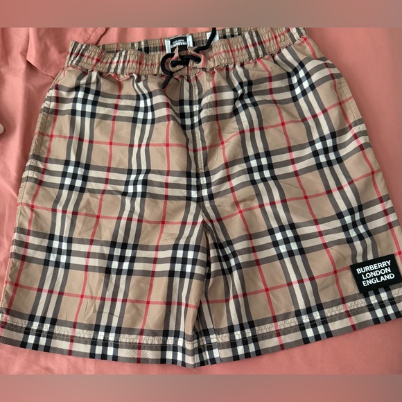 Burberry Beige Checkered Shorts
